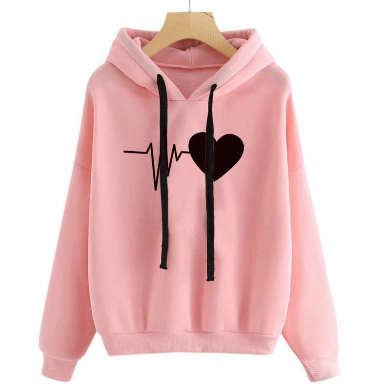 Sudadera con capucha de streetwear con estampado de corazón