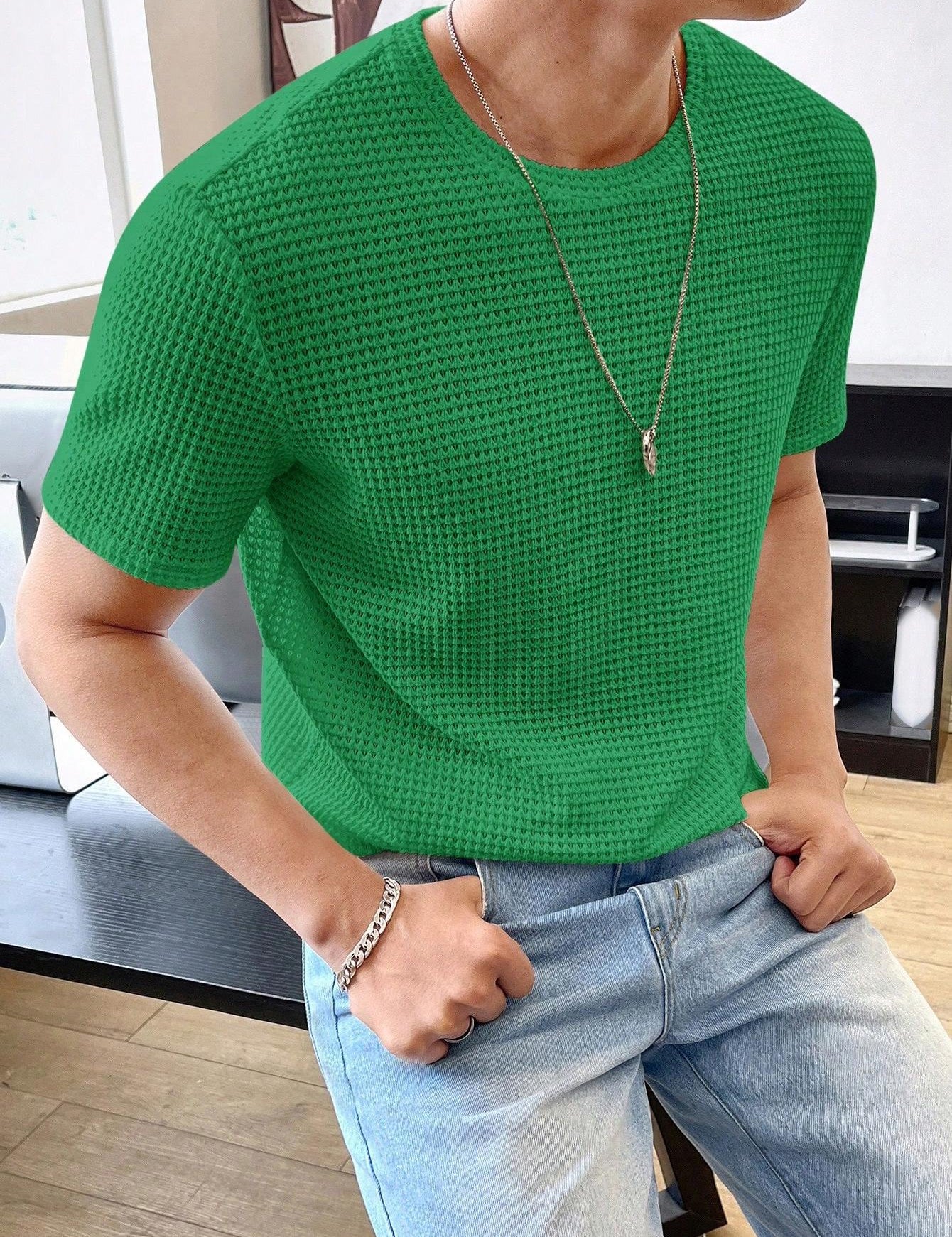 Camiseta casual para hombre de manga corta, color sólido y corte holgado
