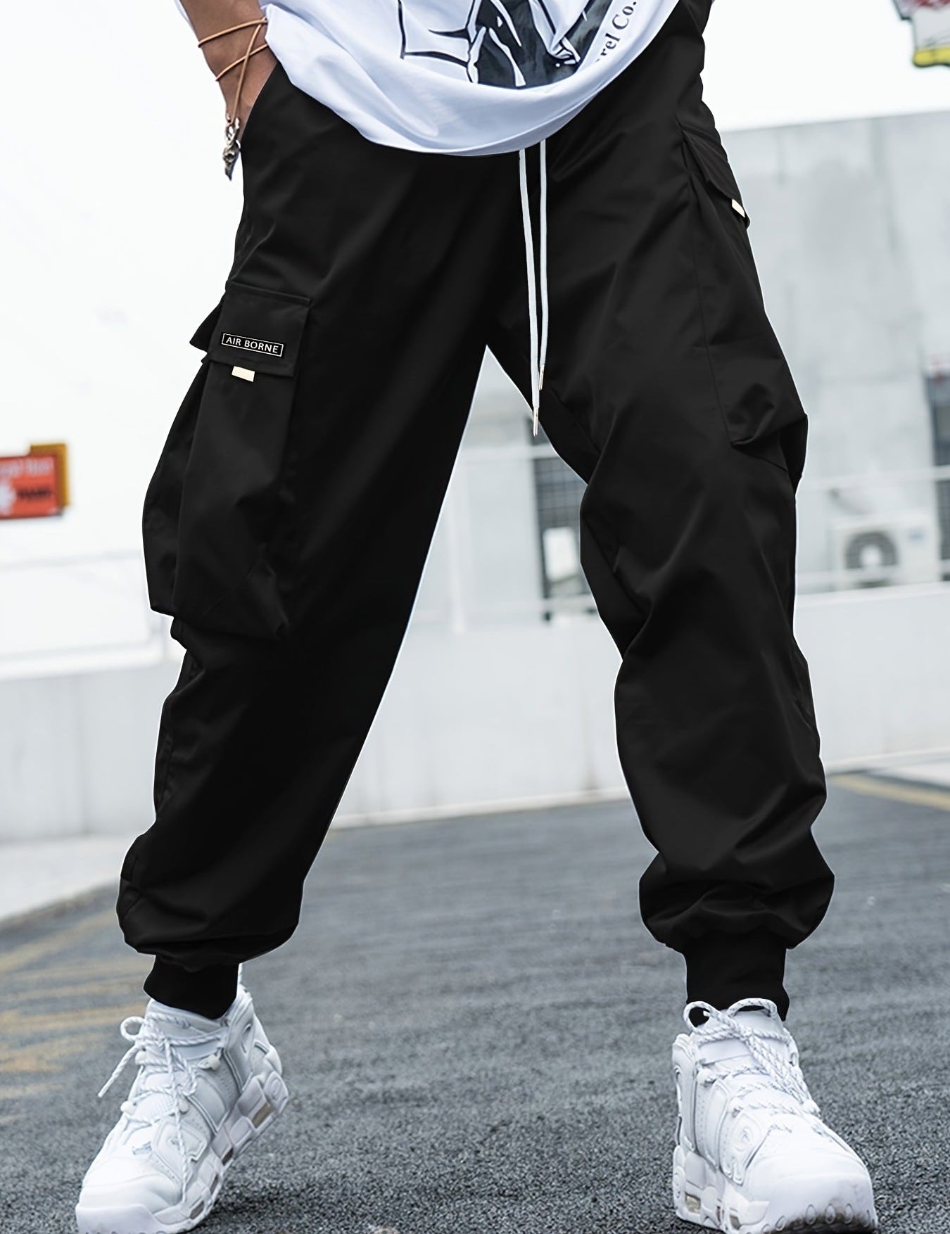 Joggers cargo para hombre con múltiples bolsillos