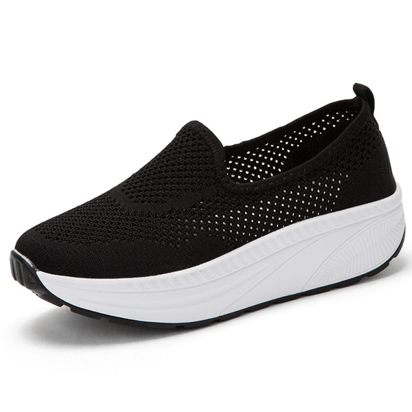 Cómodos zapatos de plataforma de malla fáciles de poner